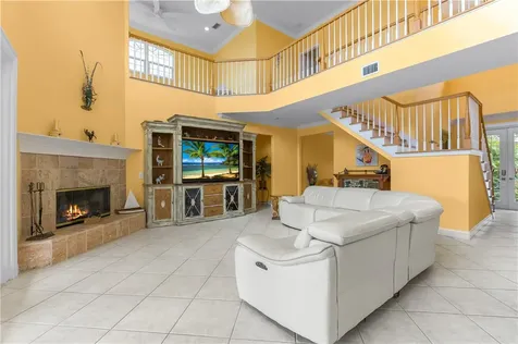 2165 6th Court SE Vero Beach FL 32962