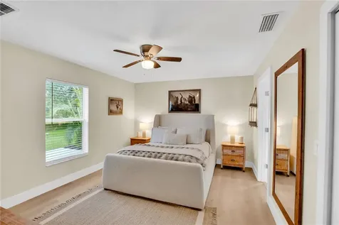 145 36th Court SW Vero Beach FL 32968