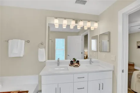145 36th Court SW Vero Beach FL 32968