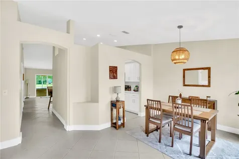 145 36th Court SW Vero Beach FL 32968
