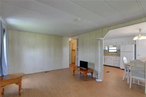 697 Pinewood Boulevard Barefoot Bay FL 32976