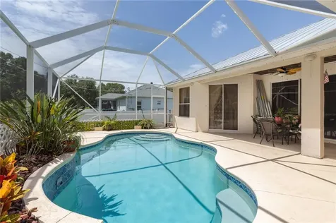 8756 96th Court Vero Beach FL 32967