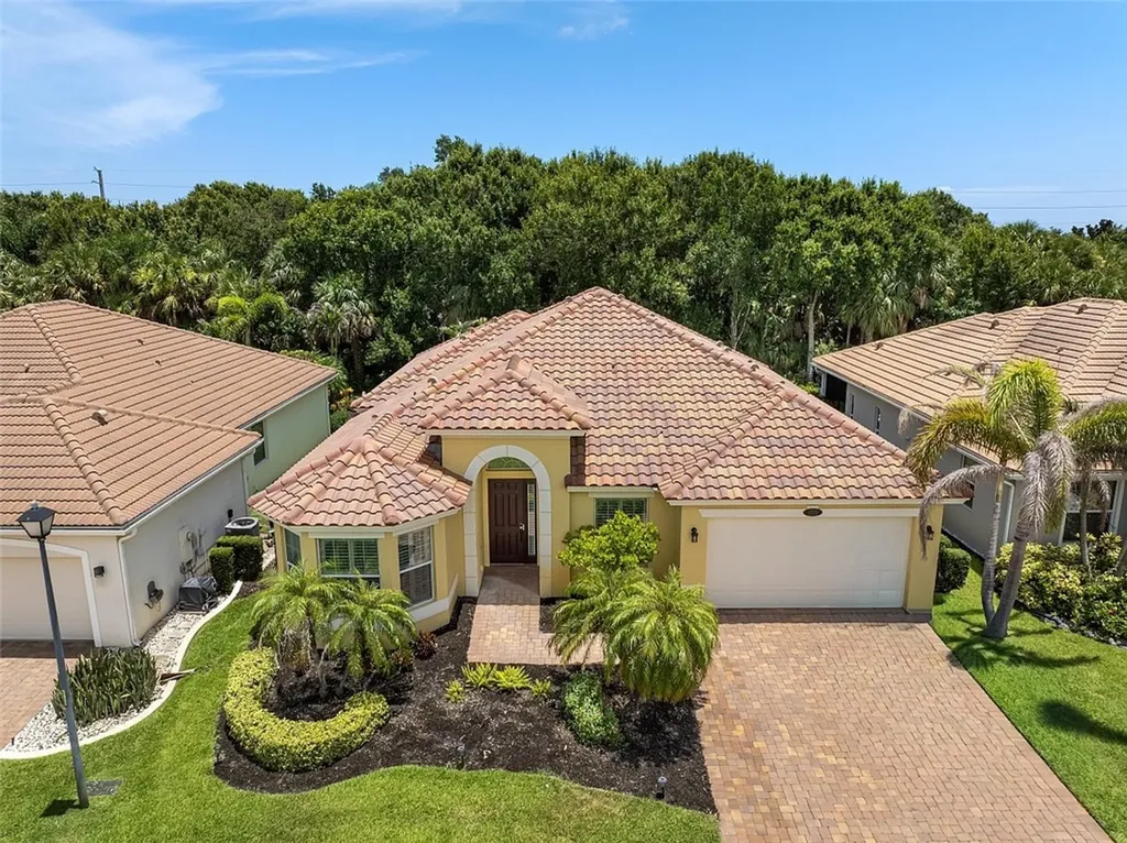 1721 Belmont Circle SW Vero Beach FL 32968