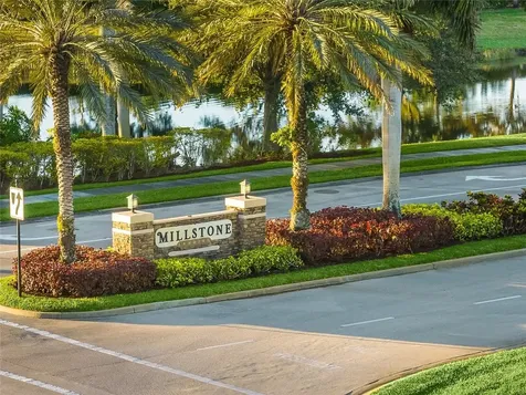1721 Belmont Circle SW Vero Beach FL 32968