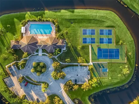1721 Belmont Circle SW Vero Beach FL 32968