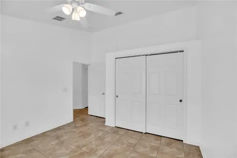 1635 16th Court SW Vero Beach FL 32962