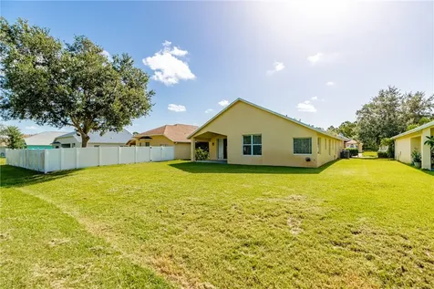 1635 16th Court SW Vero Beach FL 32962