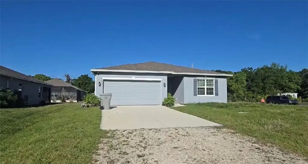 8975 102nd Avenue Vero Beach FL 32967