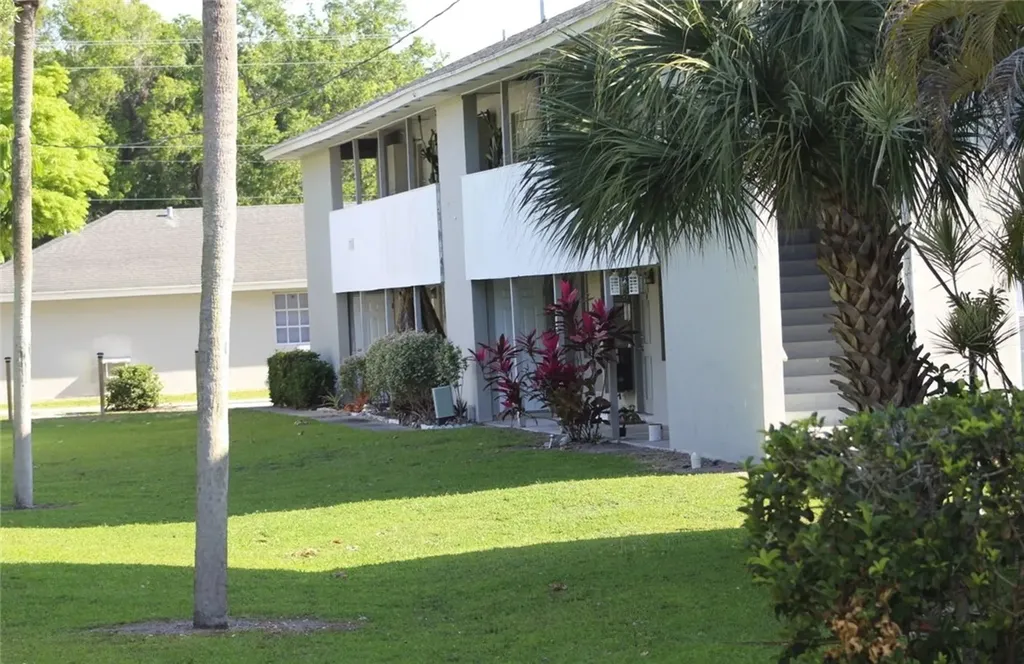 1775 6th Avenue Vero Beach FL 32960