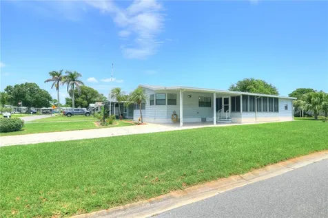 1300 Barefoot Circle Barefoot Bay FL 32976