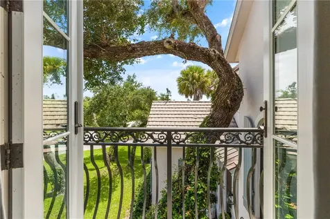 516 Fiddlewood Road Vero Beach FL 32963