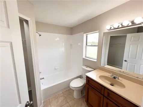 4886 29th Avenue Vero Beach FL 32967