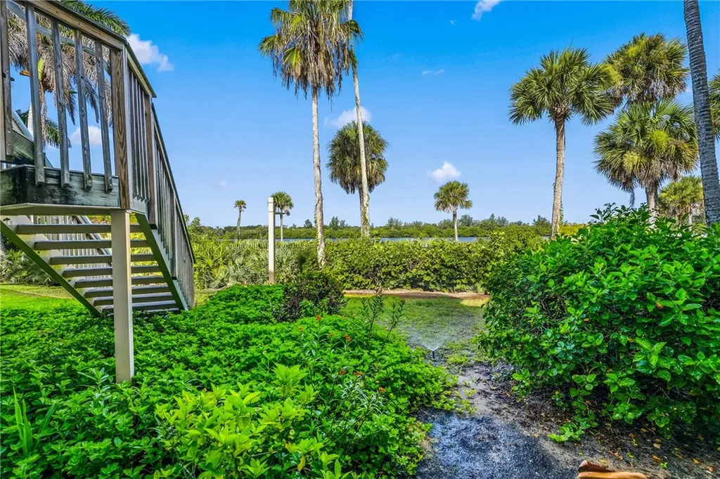 8725 Lakeside Boulevard Vero Beach FL 32963