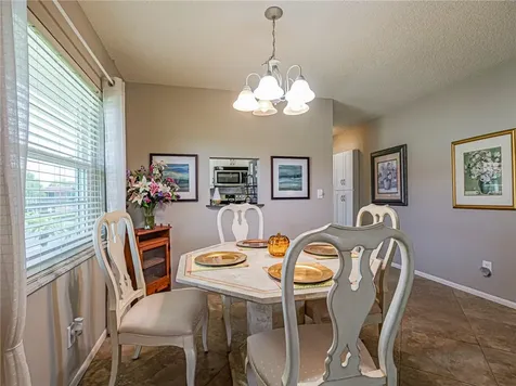 106 Spring Lake Court Vero Beach FL 32962