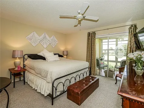 106 Spring Lake Court Vero Beach FL 32962