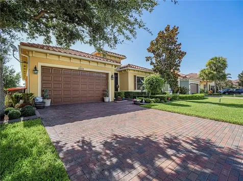 5570 57th Avenue Vero Beach FL 32967