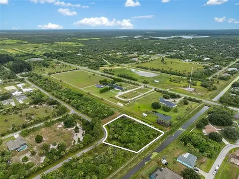 615 Wisham Street SW Palm Bay FL 32908