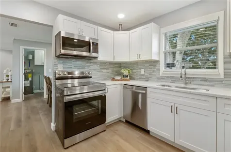8745 98th Court Vero Beach FL 32967