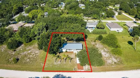 8745 98th Court Vero Beach FL 32967