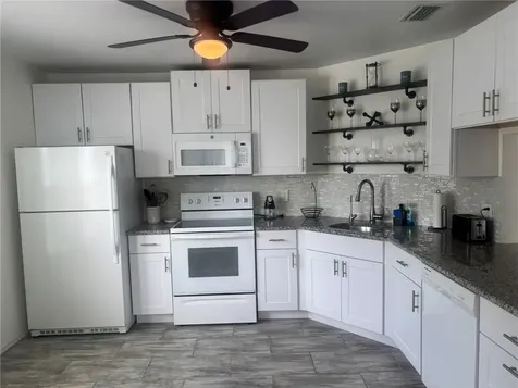 1975 Westminster Circle Vero Beach FL 32966