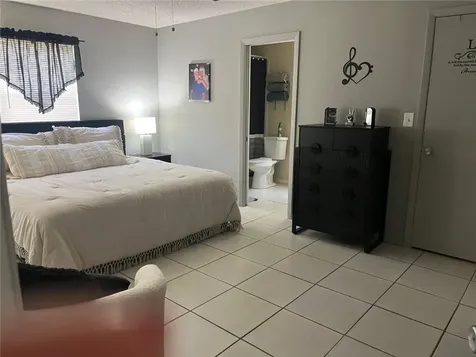 1658 Quaker Lane Sebastian FL 32958