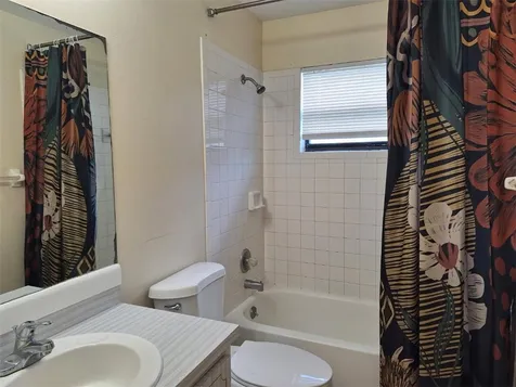 1658 Quaker Lane Sebastian FL 32958