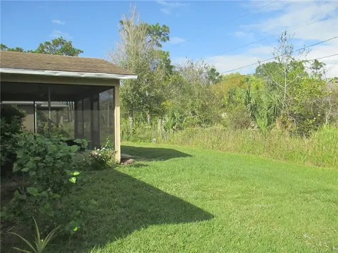 1658 Quaker Lane Sebastian FL 32958