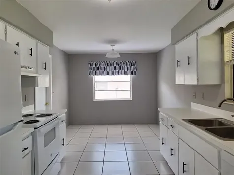 1658 Quaker Lane Sebastian FL 32958