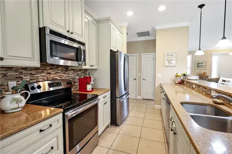 640 Gossamer Wing Way Sebastian FL 32958