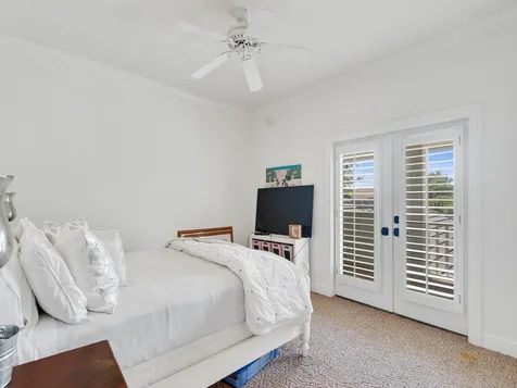 253 Riverway Drive Vero Beach FL 32963