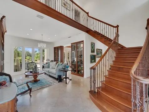 253 Riverway Drive Vero Beach FL 32963