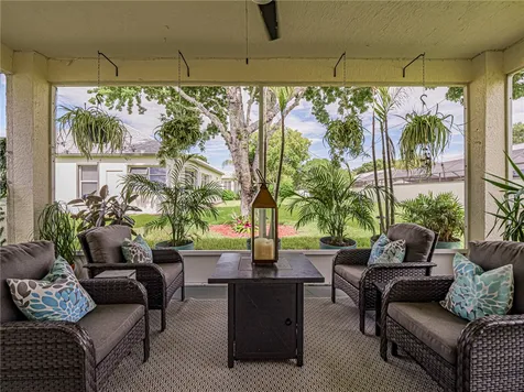 1863 Easthampton Terrace Vero Beach FL 32966