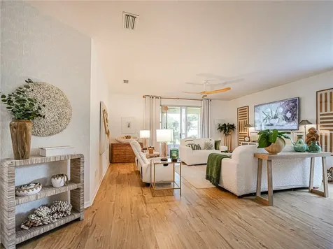 1863 Easthampton Terrace Vero Beach FL 32966