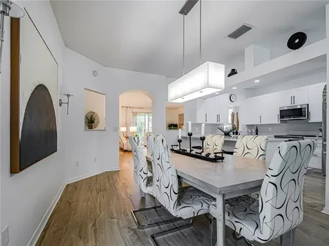 1863 Easthampton Terrace Vero Beach FL 32966