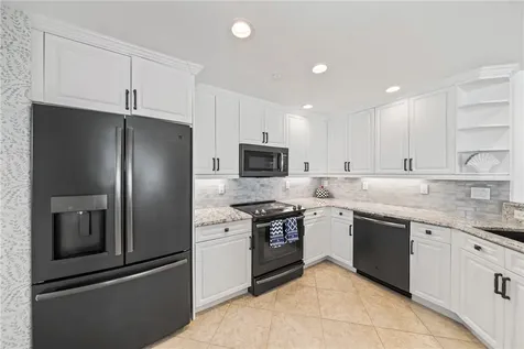 1215 Marina Village Circle Vero Beach FL 32967