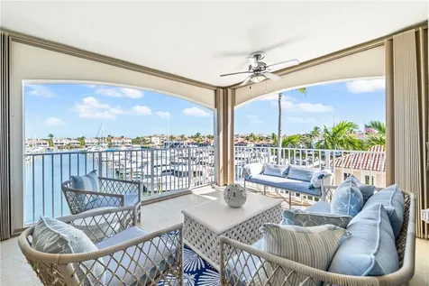 1215 Marina Village Circle Vero Beach FL 32967