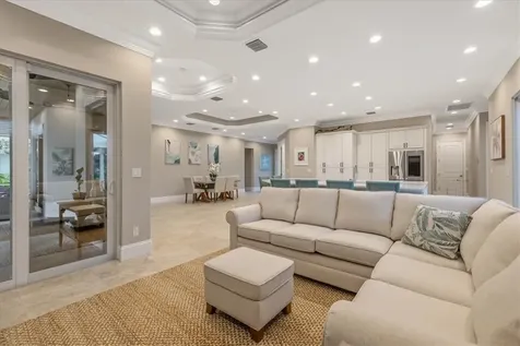 1090 Quail Court SW Vero Beach FL 32968