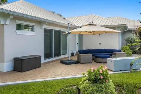 1090 Quail Court SW Vero Beach FL 32968