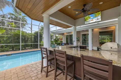 1090 Quail Court SW Vero Beach FL 32968
