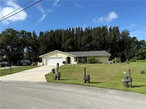 2235 10th Lane Vero Beach FL 32960