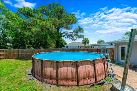 542 Saunders Street Sebastian FL 32958