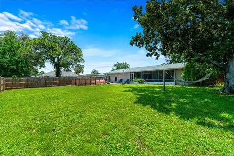 542 Saunders Street Sebastian FL 32958