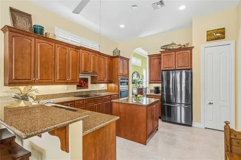 1065 Riverwind Circle Vero Beach FL 32967