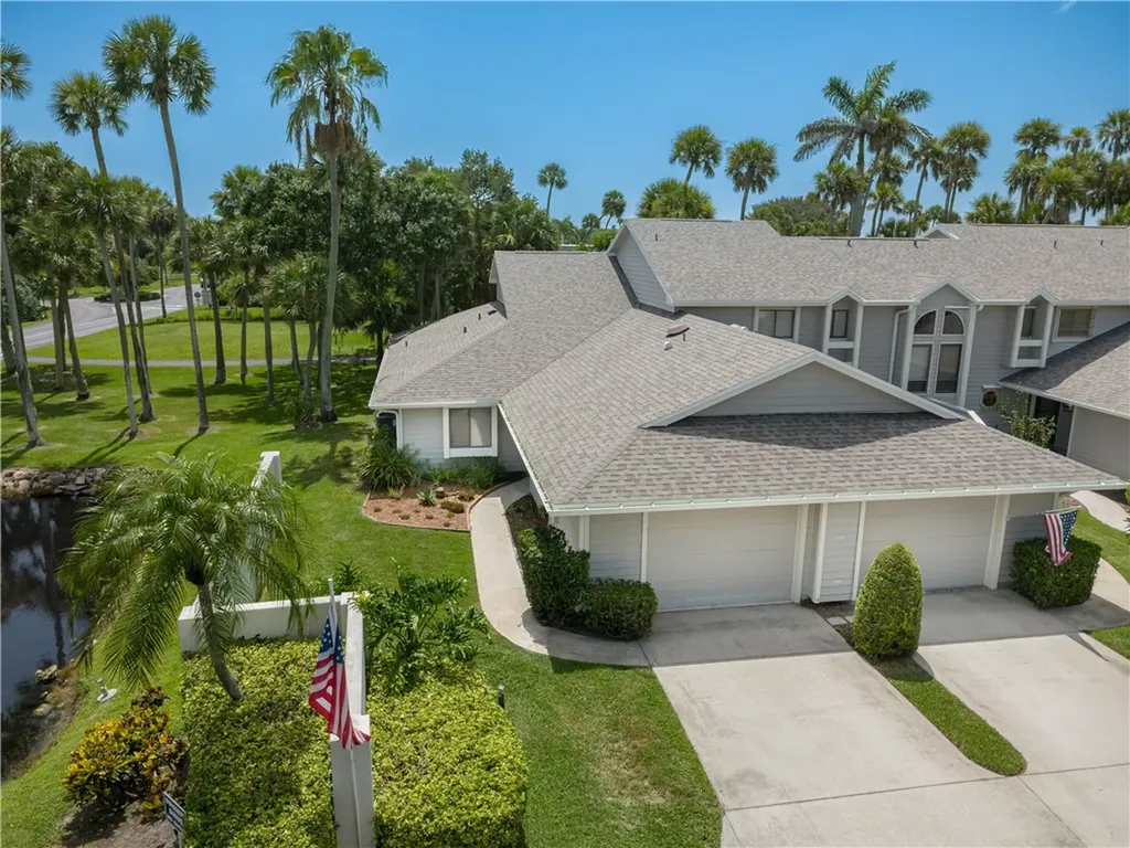 376 Vista Court Vero Beach FL 32962
