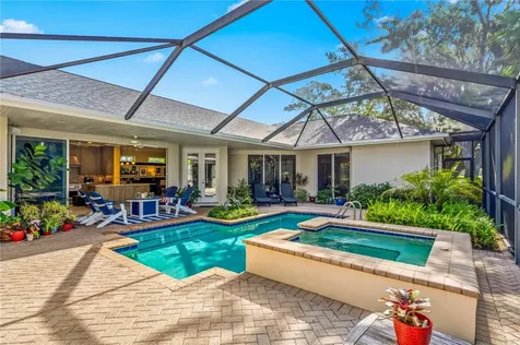 687 Hampton Woods Lane SW Vero Beach FL 32962