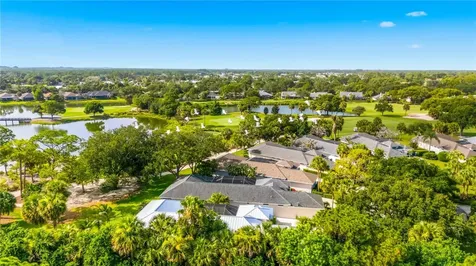 687 Hampton Woods Lane SW Vero Beach FL 32962