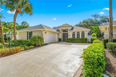 687 Hampton Woods Lane SW Vero Beach FL 32962