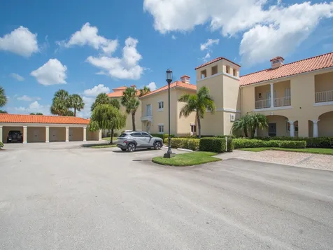 5060 Harmony Circle Vero Beach FL 32967