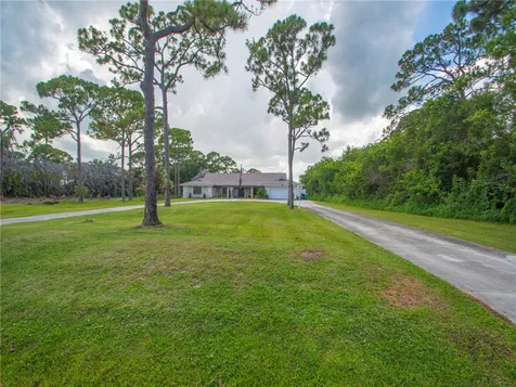 5101 Deer Run Drive Fort Pierce FL 34951