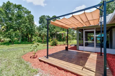 2735 47th Avenue Vero Beach FL 32966